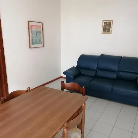 Rosa Apartment